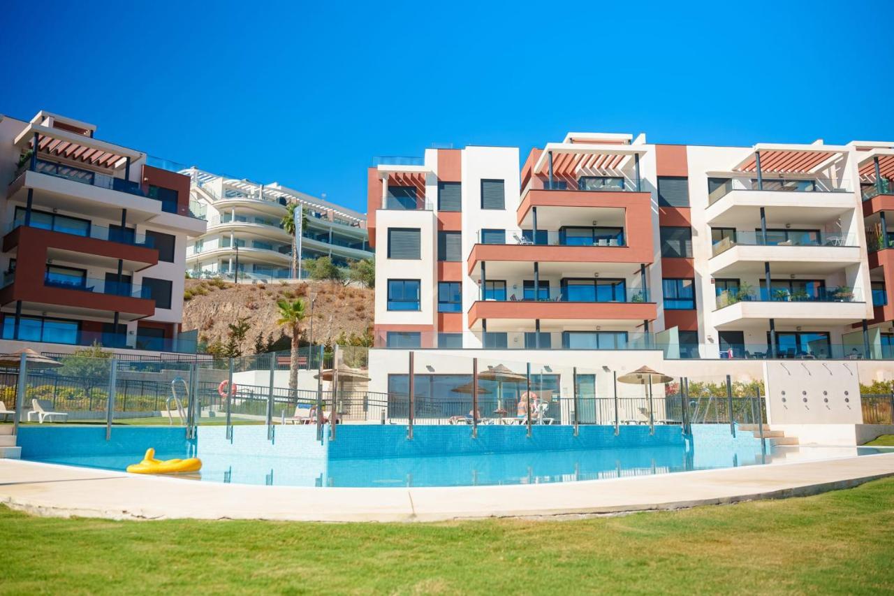 Amazing Three Bedroom In Middel Views, Higueron Fuengirola